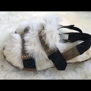 Ugg fluff punk sandals